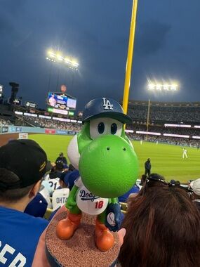yoshi dodger bobble head